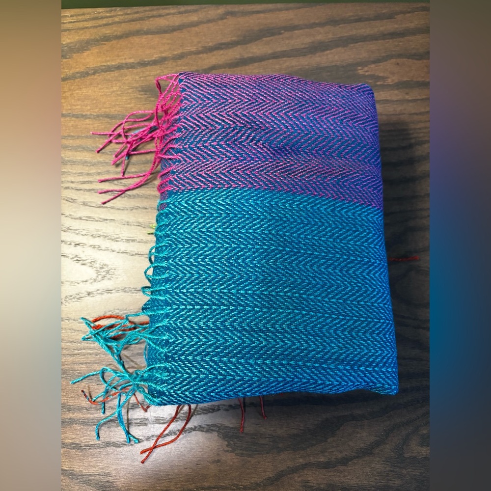 NWT Overland Alpaca Multi-Colored Scarf - Picture 5 of 5